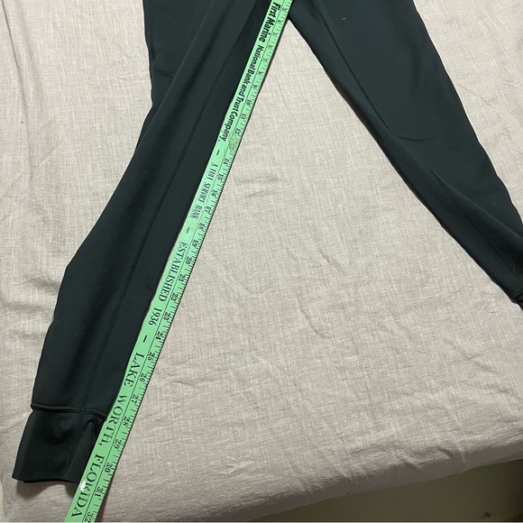 NIKE Running Women Element Shield STAY WARM Running Leggings Size XS Black - Picture 5 of 8